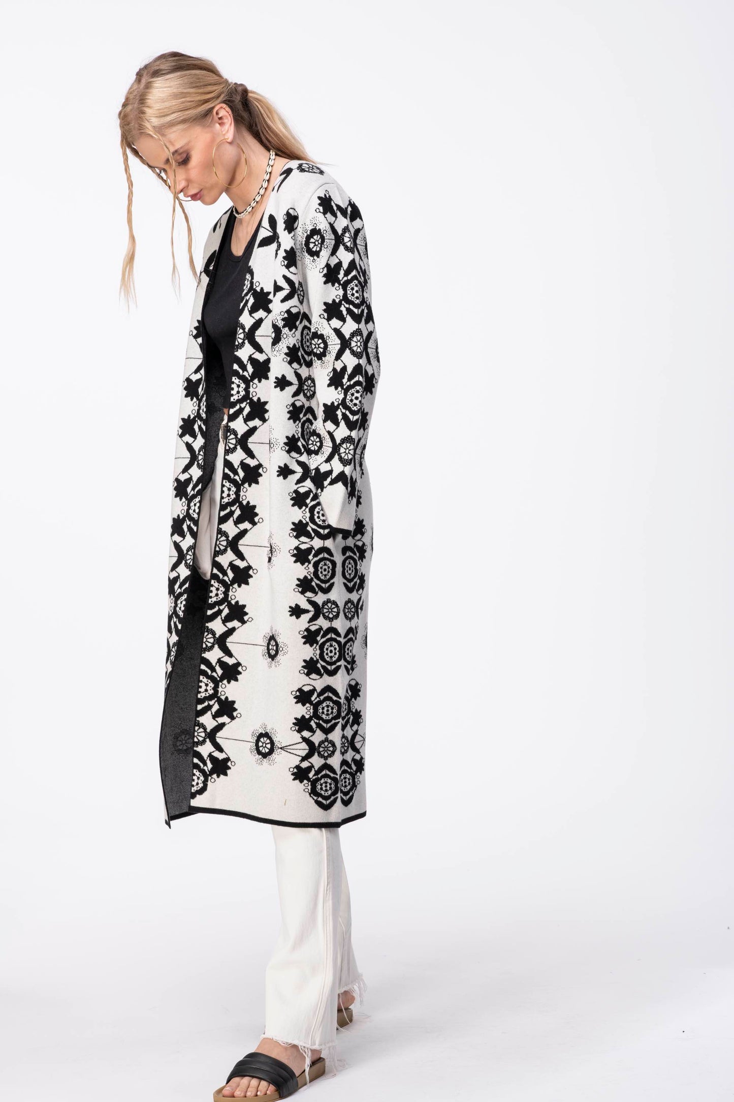 Magnifique Jacquard Long V Neck Cardigan